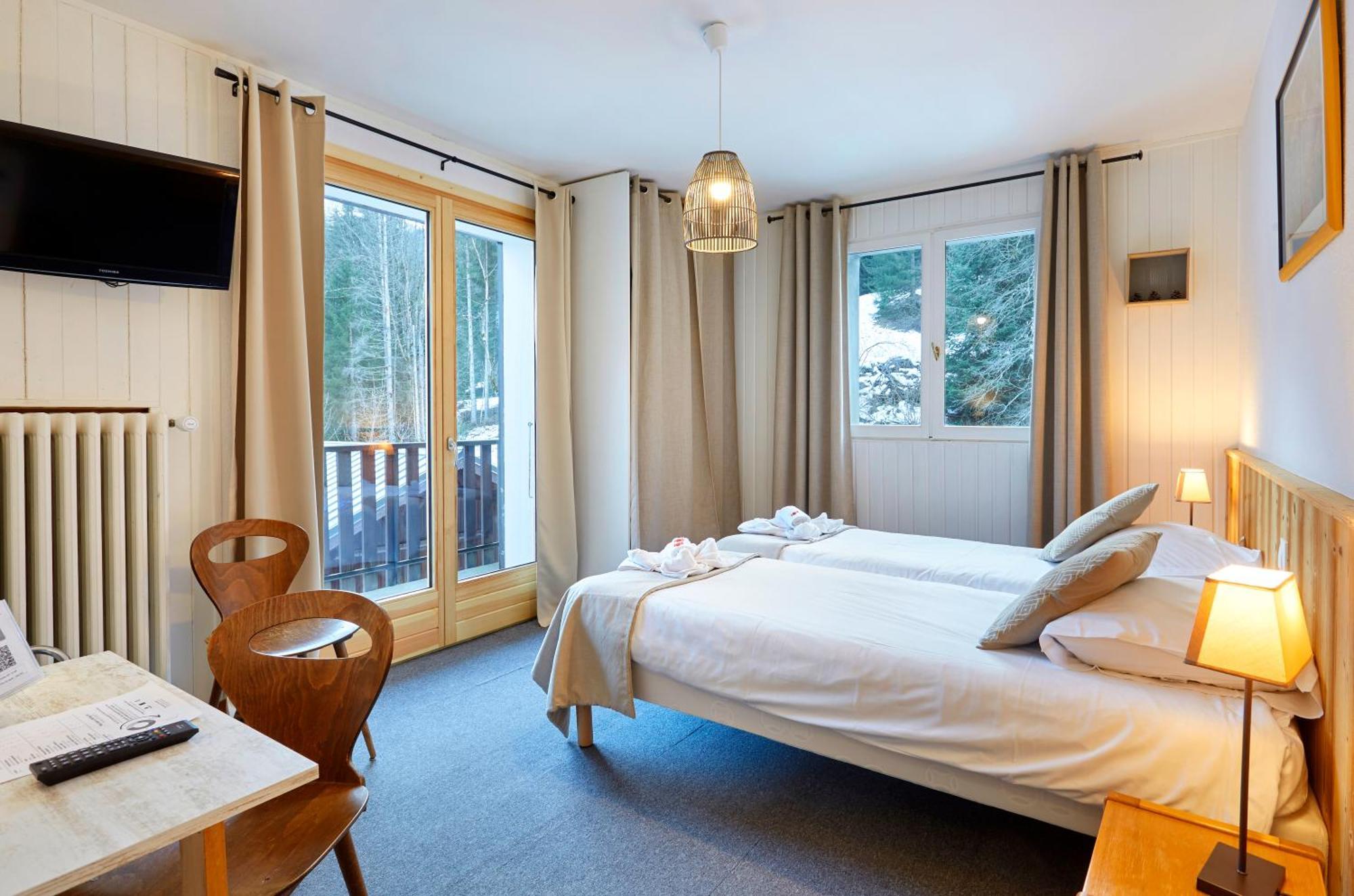 Hotel Eliova L'Eau Vive Châtel Exteriér fotografie